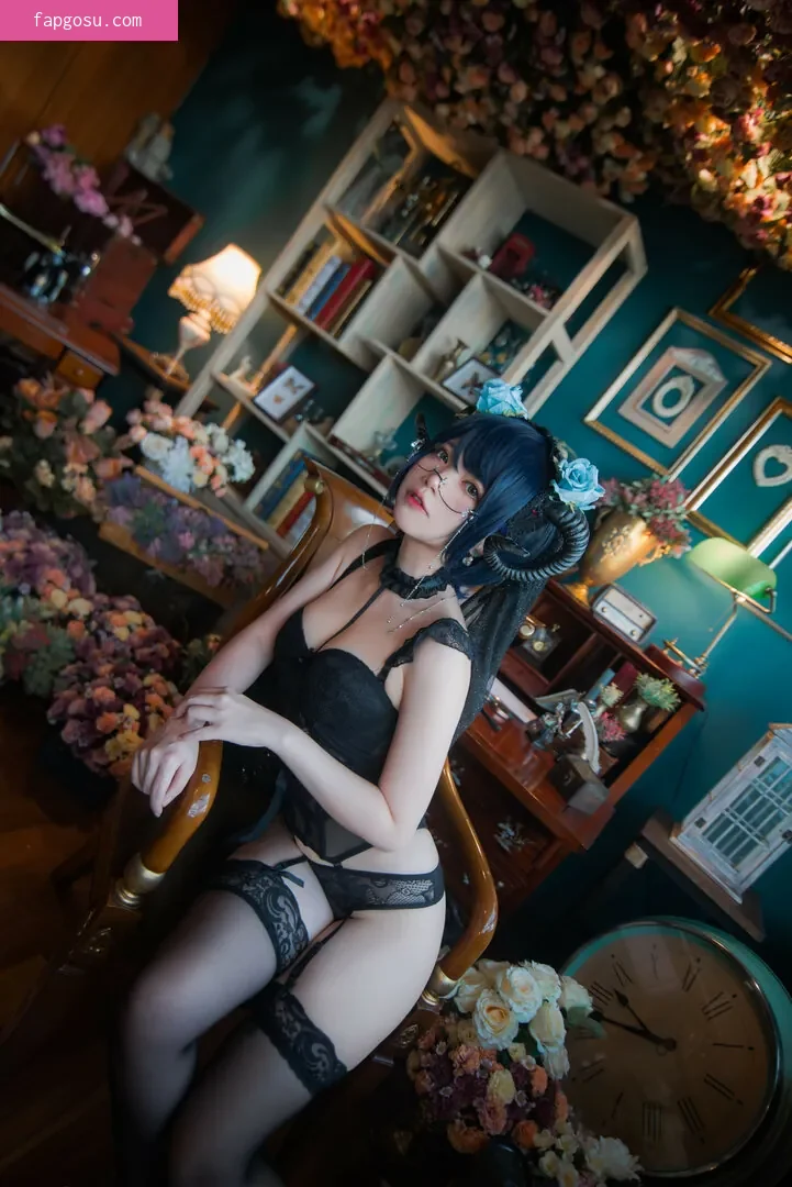 miu_cosplayer