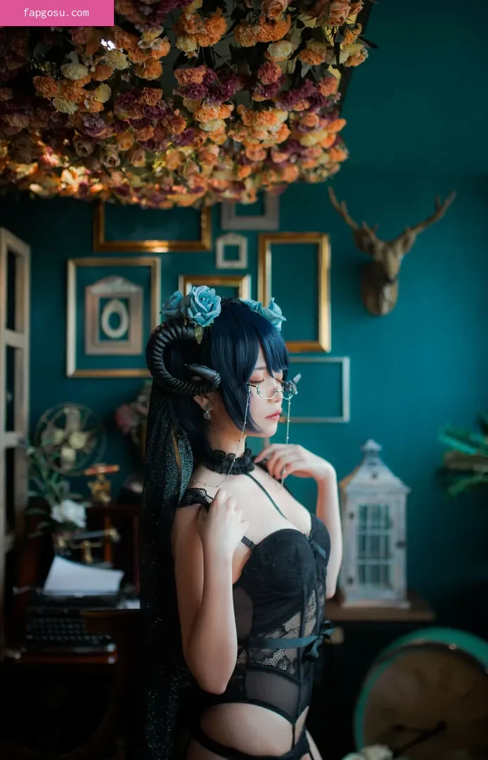 miu_cosplayer