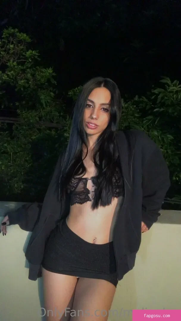 Melina Lox