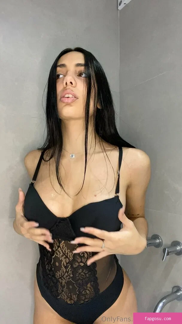 Melina Lox