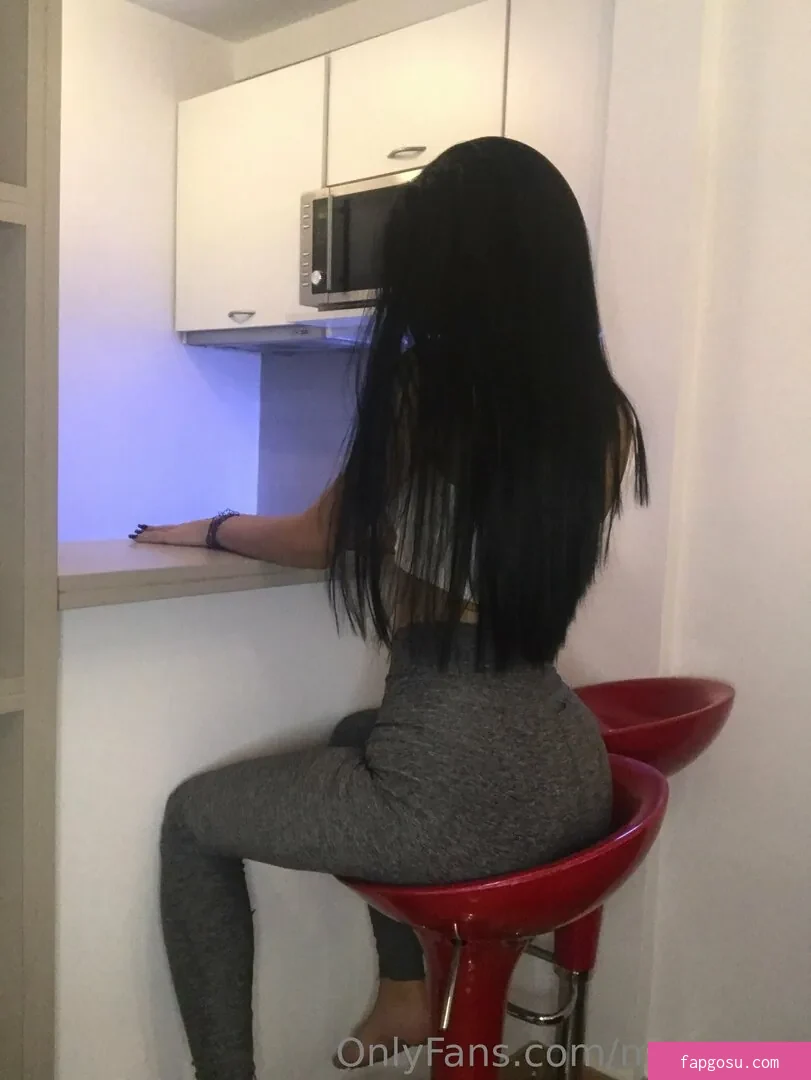 Melina Lox