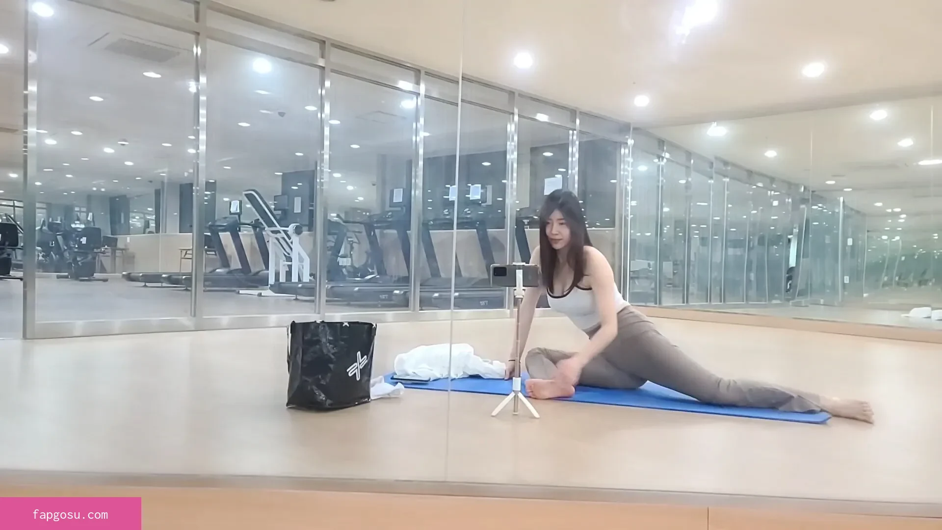 Min.E