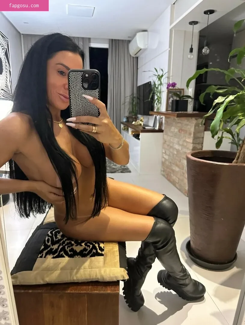 Maira Fraga