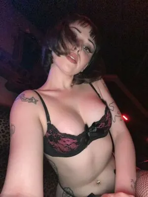 Madeline Goldstien content