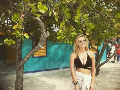 Madison Gritz content