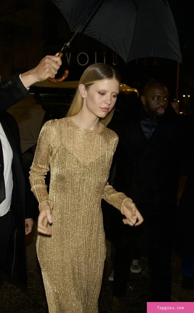 Mia Goth