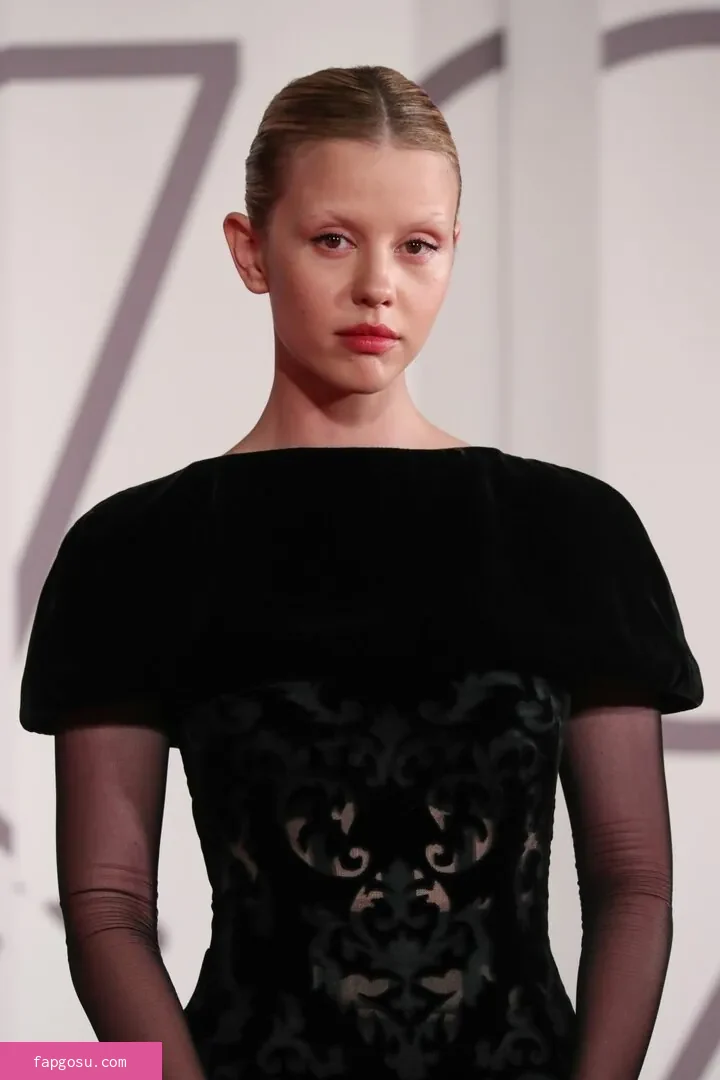 Mia Goth
