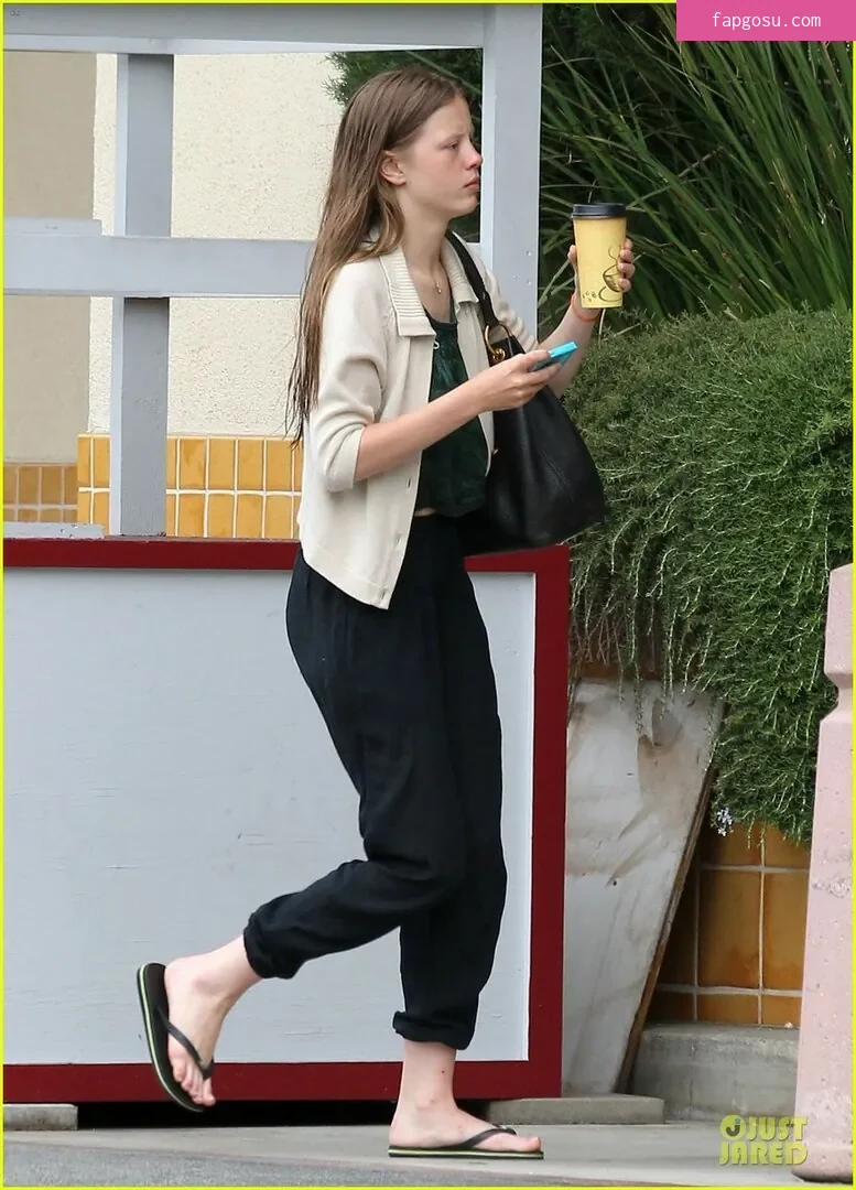 Mia Goth