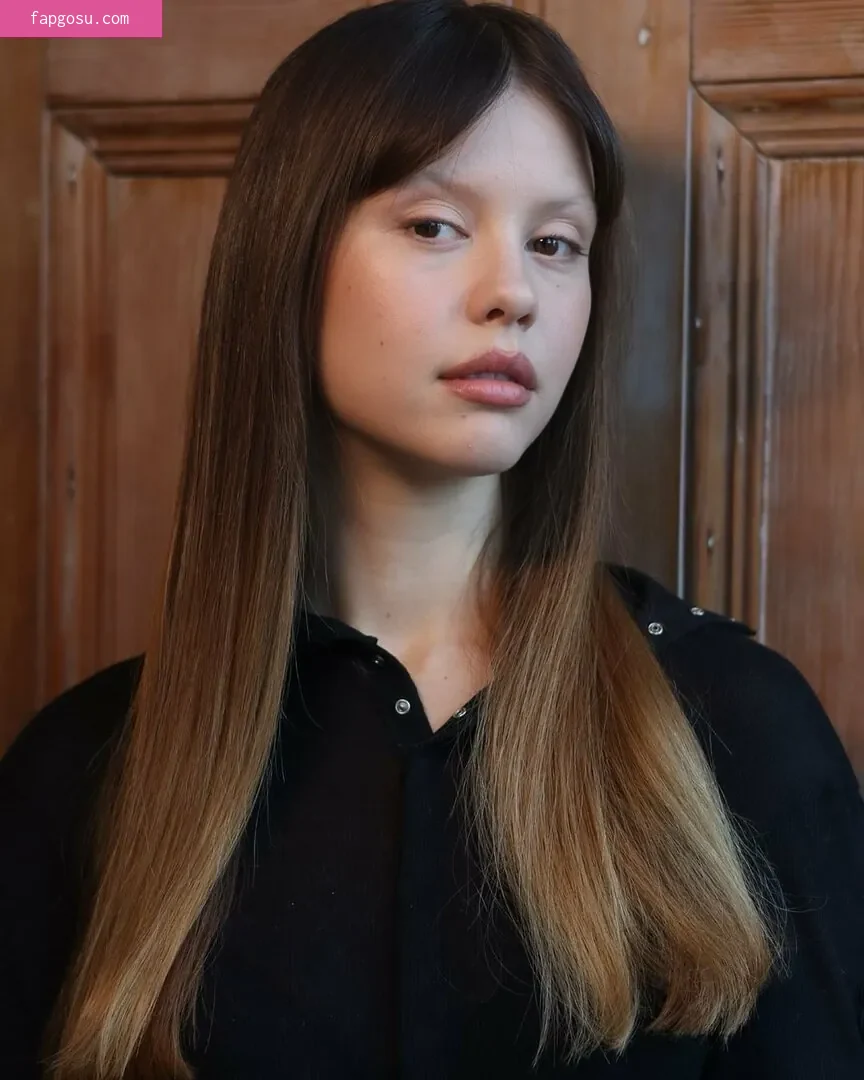Mia Goth