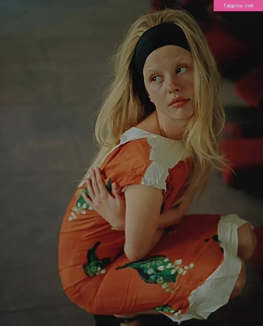 Mia Goth
