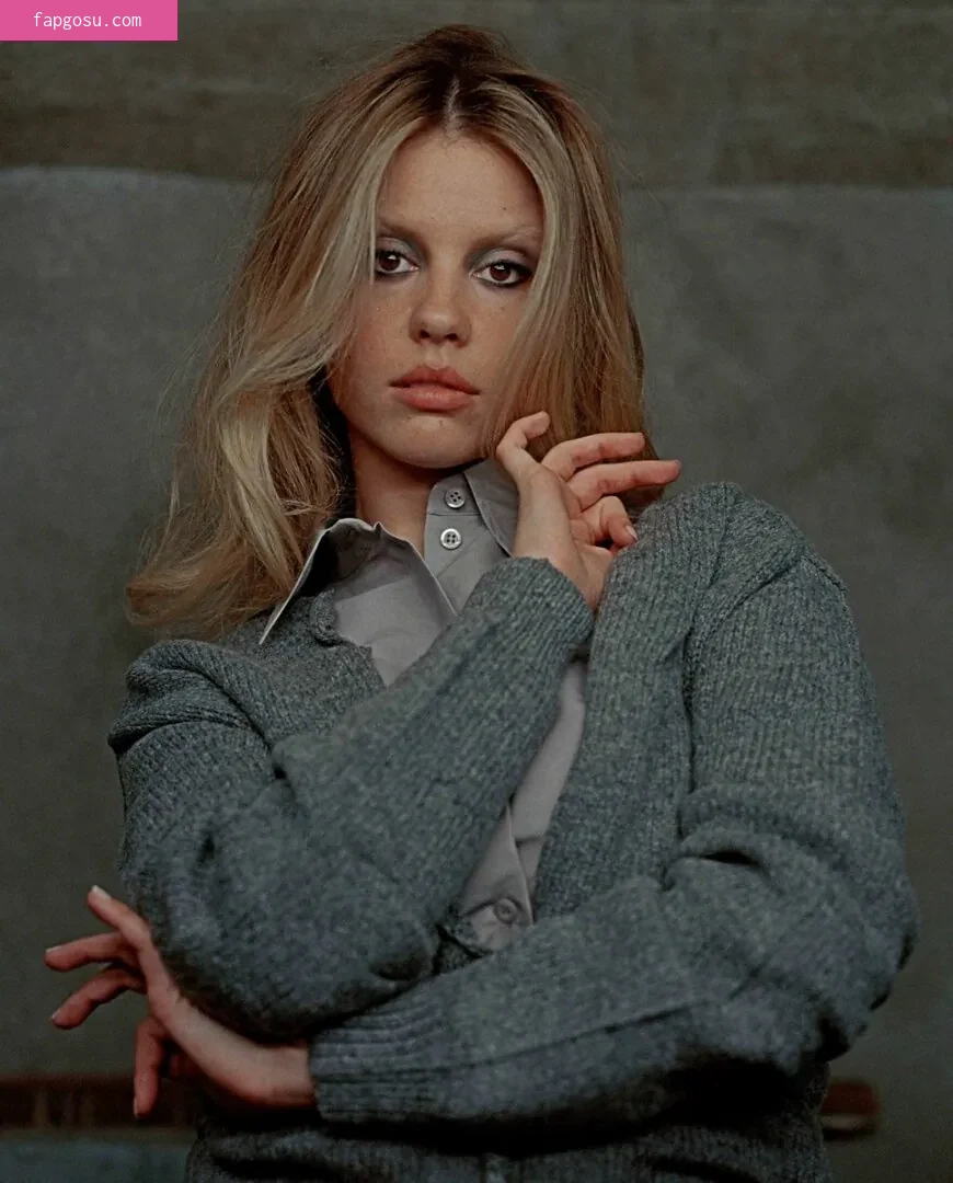 Mia Goth