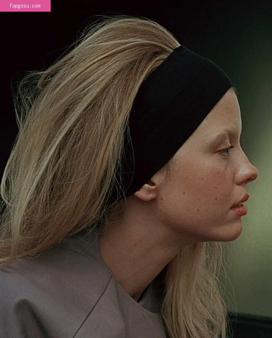 Mia Goth