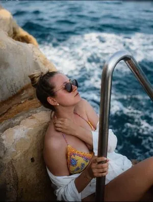 Marie Hackelberg content