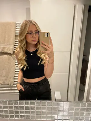 Marie Hackelberg content