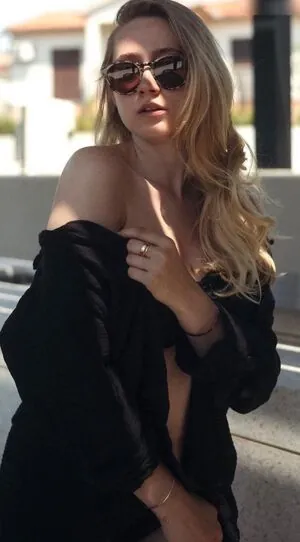 Marie Hackelberg content