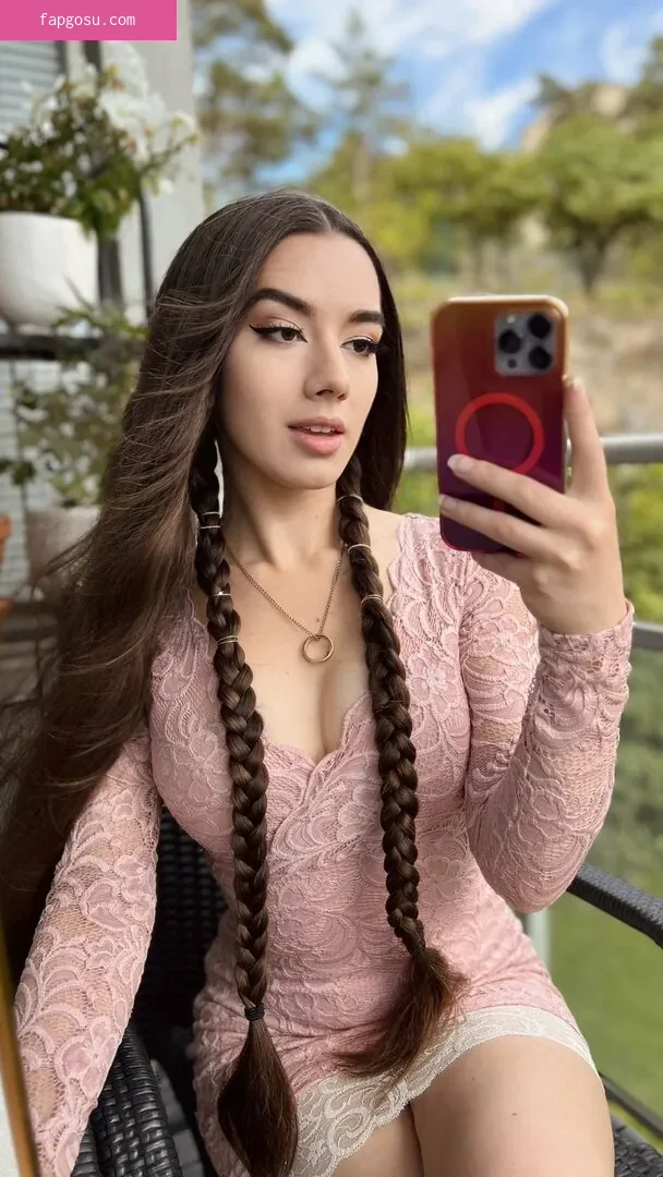 MissMikkaa