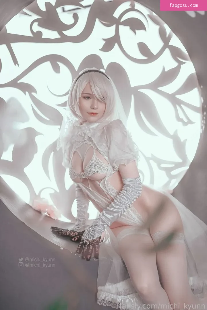 Michi Kyunn - Photo #324