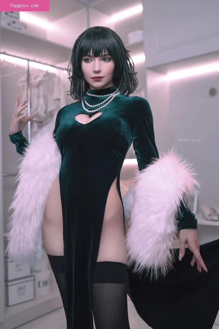Michi Kyunn - Photo #492