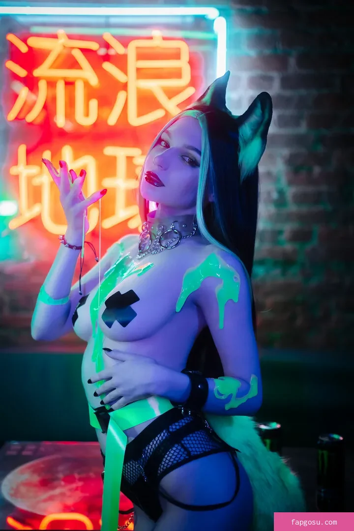 Michi Kyunn - Photo #563