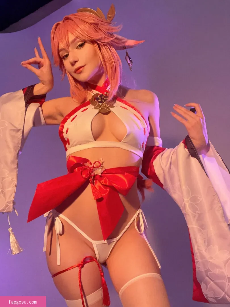 Michi Kyunn - Photo #572
