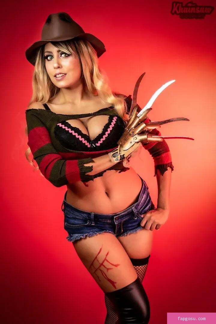 Mortal Kombat Erotic Cosplay