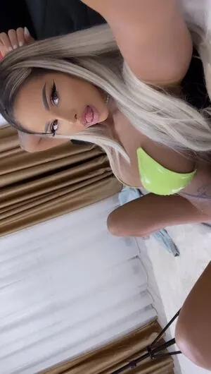Melanie Lexxx