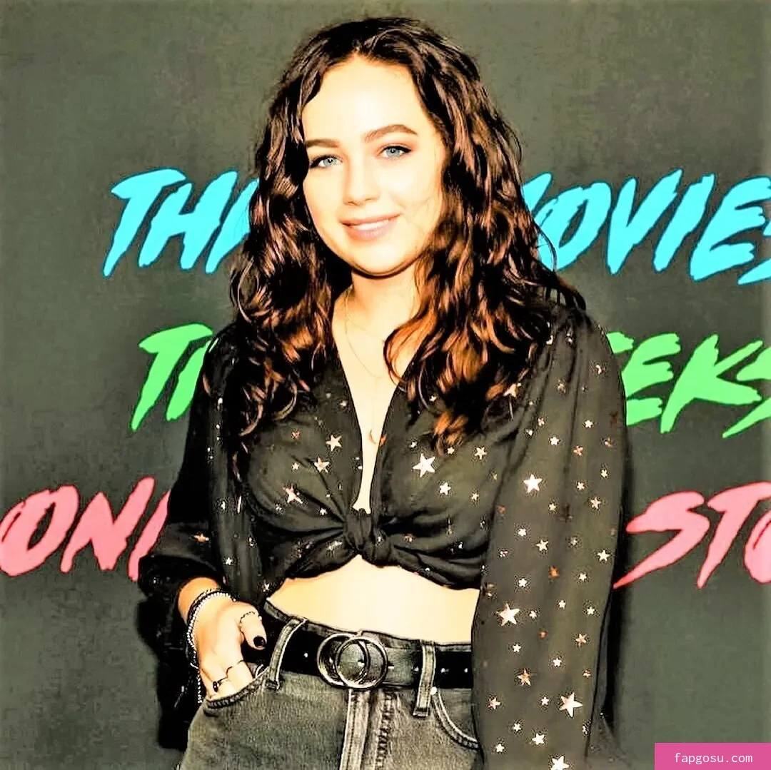 Mary Mouser
