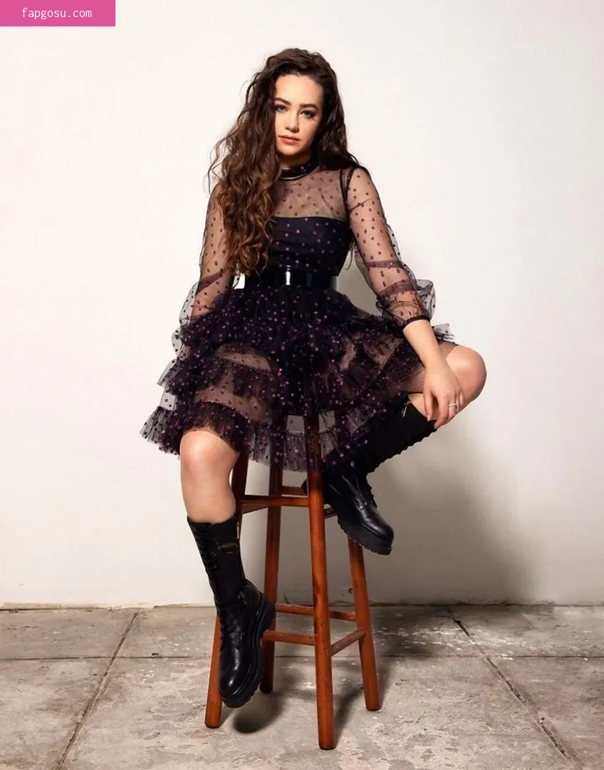 Mary Mouser