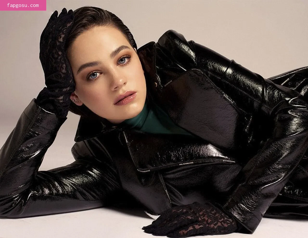 Mary Mouser
