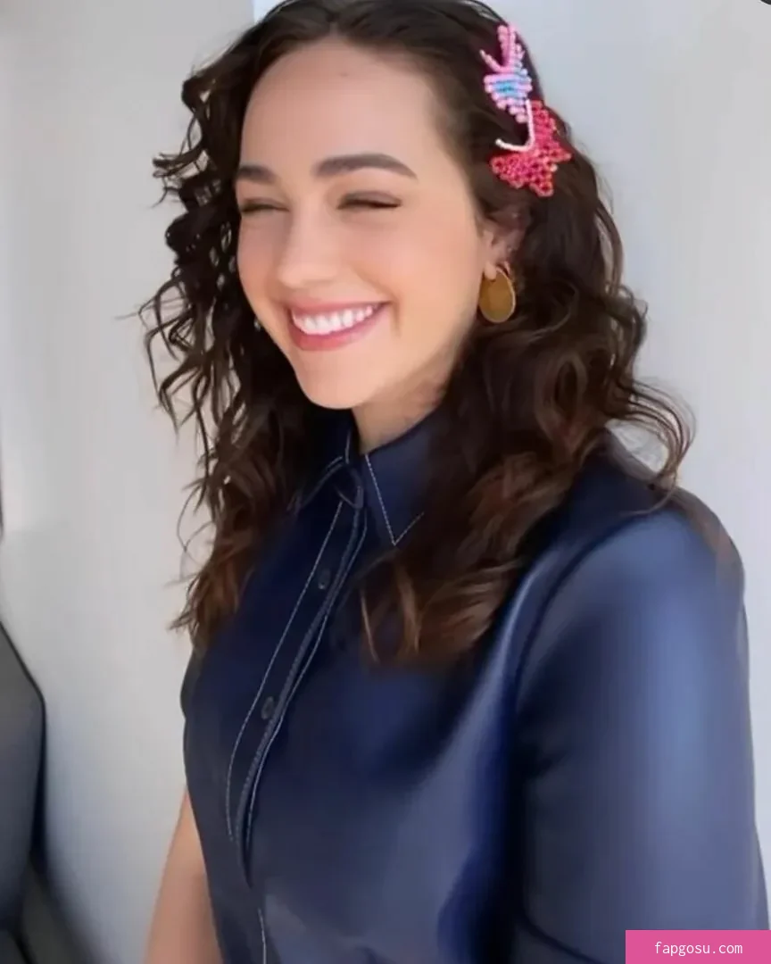 Mary Mouser