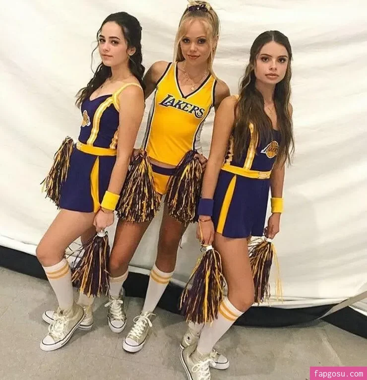Mary Mouser