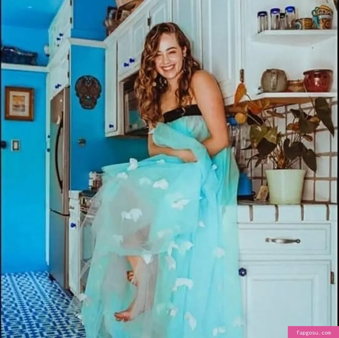 Mary Mouser