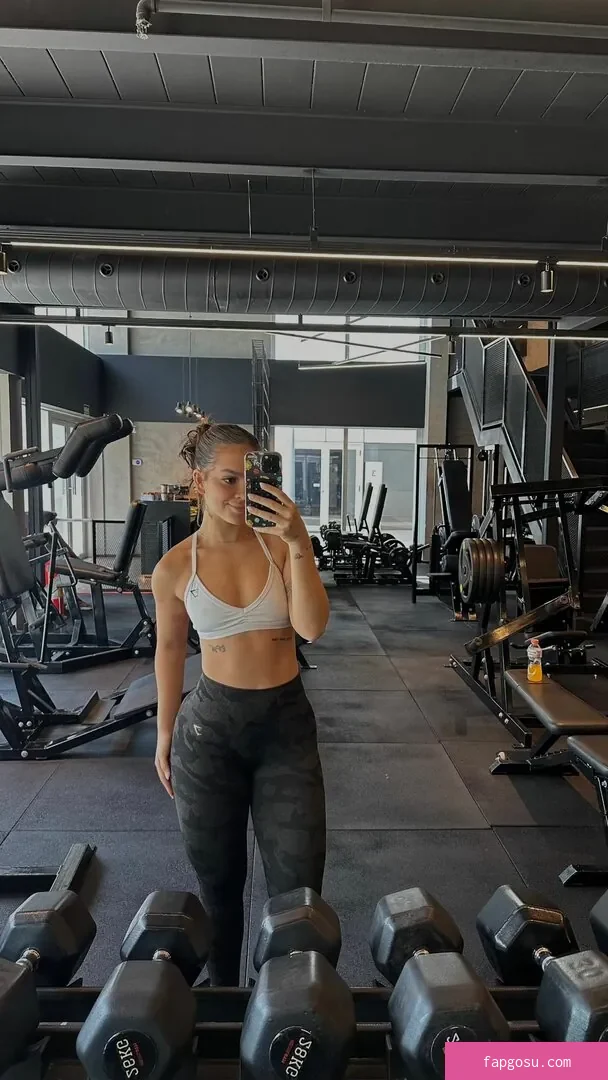 Mel Maia