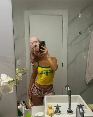 Mel Maia