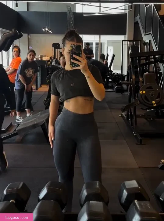 Mel Maia