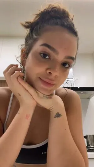 Mel Maia