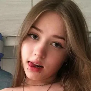 Mia_Milkerss avatar
