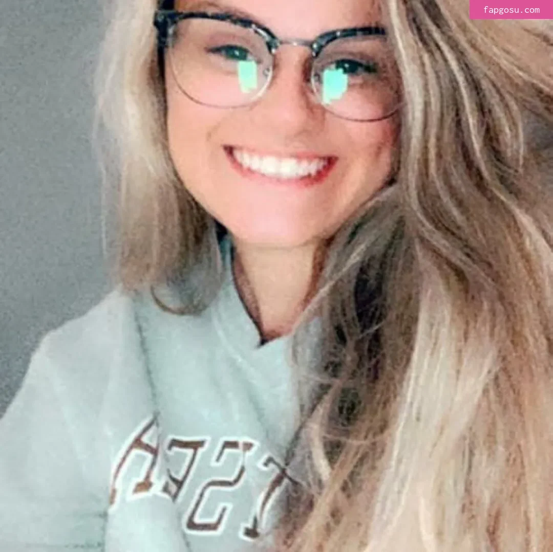 Macy Nicole Burris