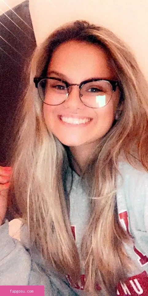Macy Nicole Burris