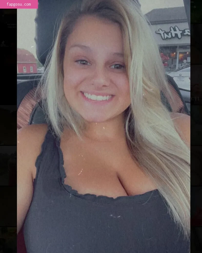 Macy Nicole Burris