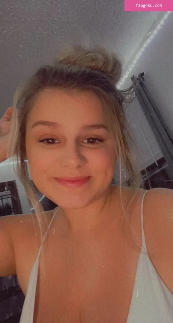 Macy Nicole Burris