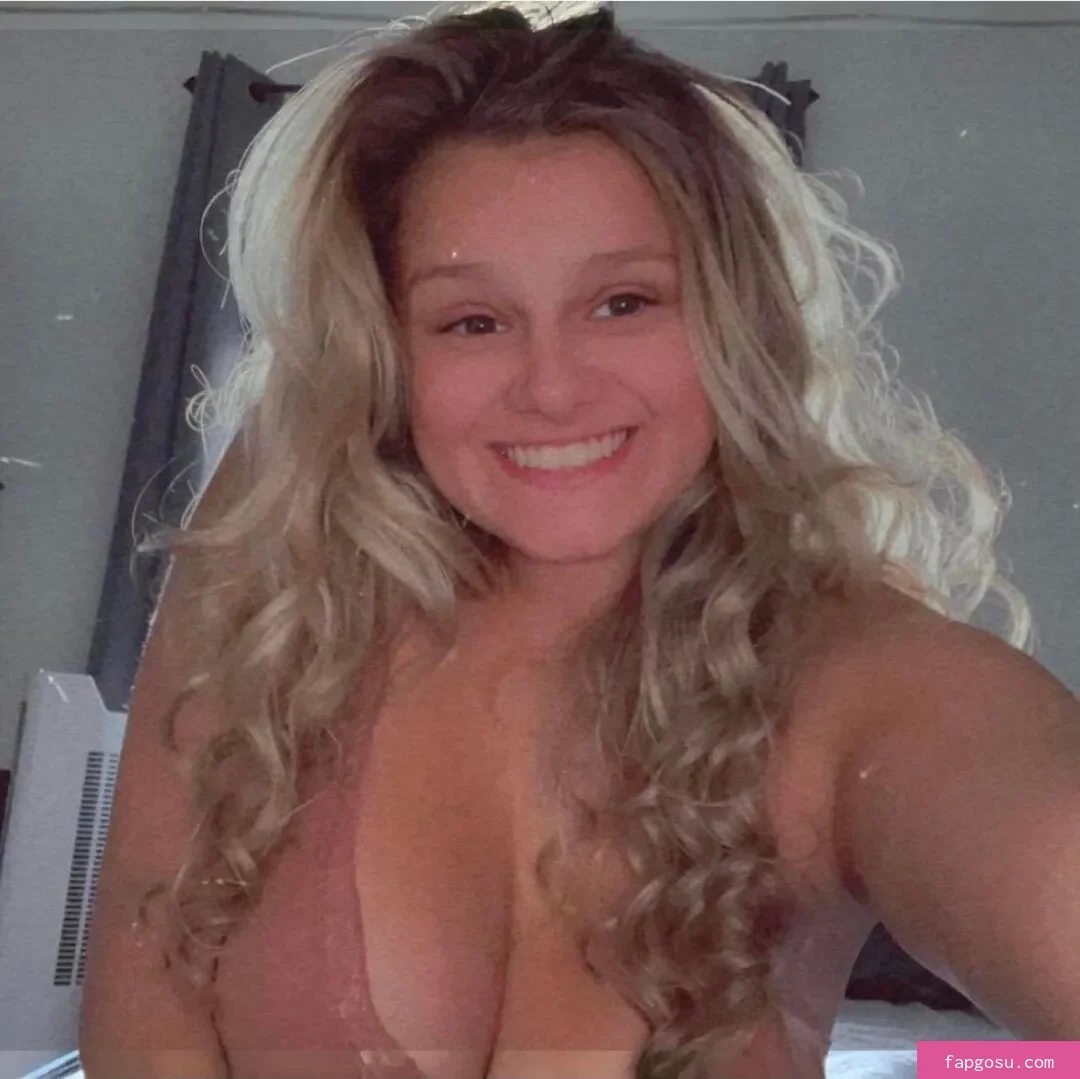 Macy Nicole Burris