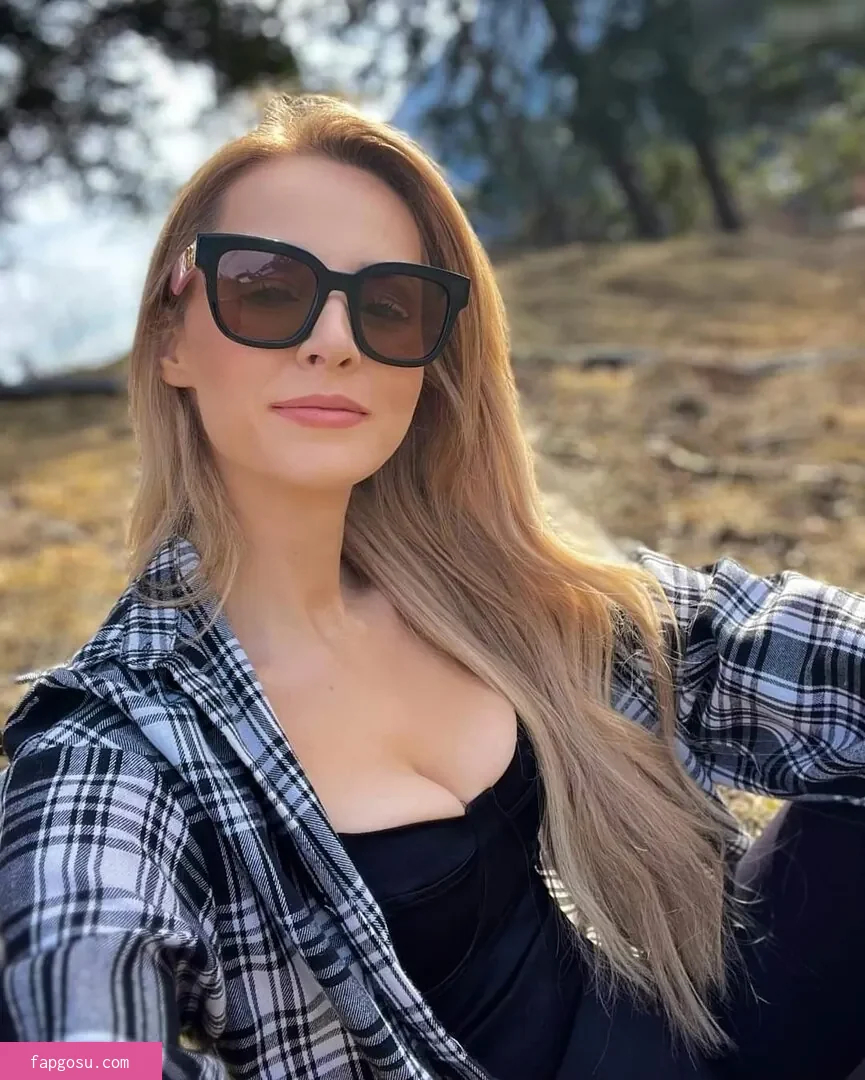 Melissa Naschenweng