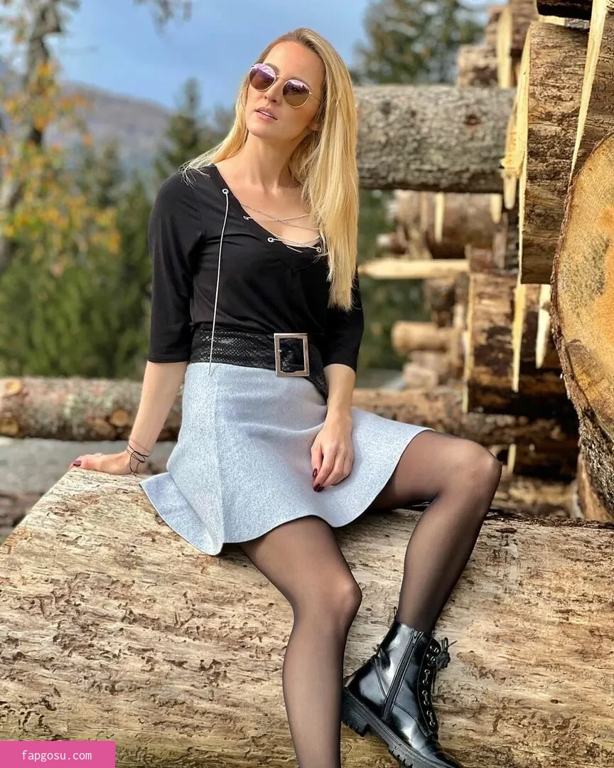 Melissa Naschenweng