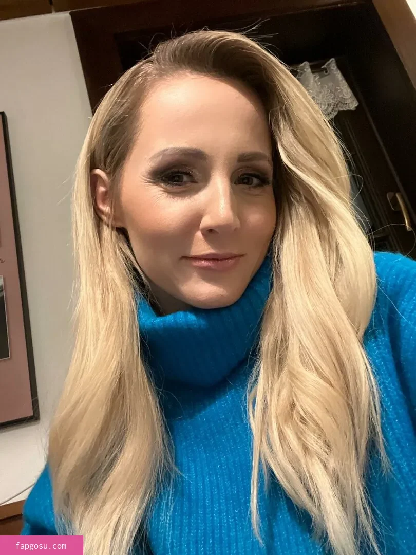 Melissa Naschenweng