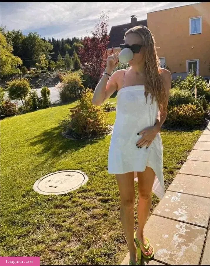 Melissa Naschenweng