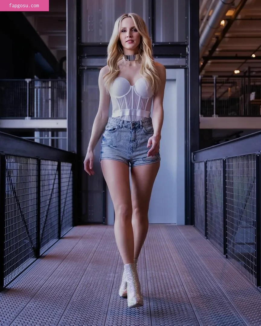 Melissa Naschenweng