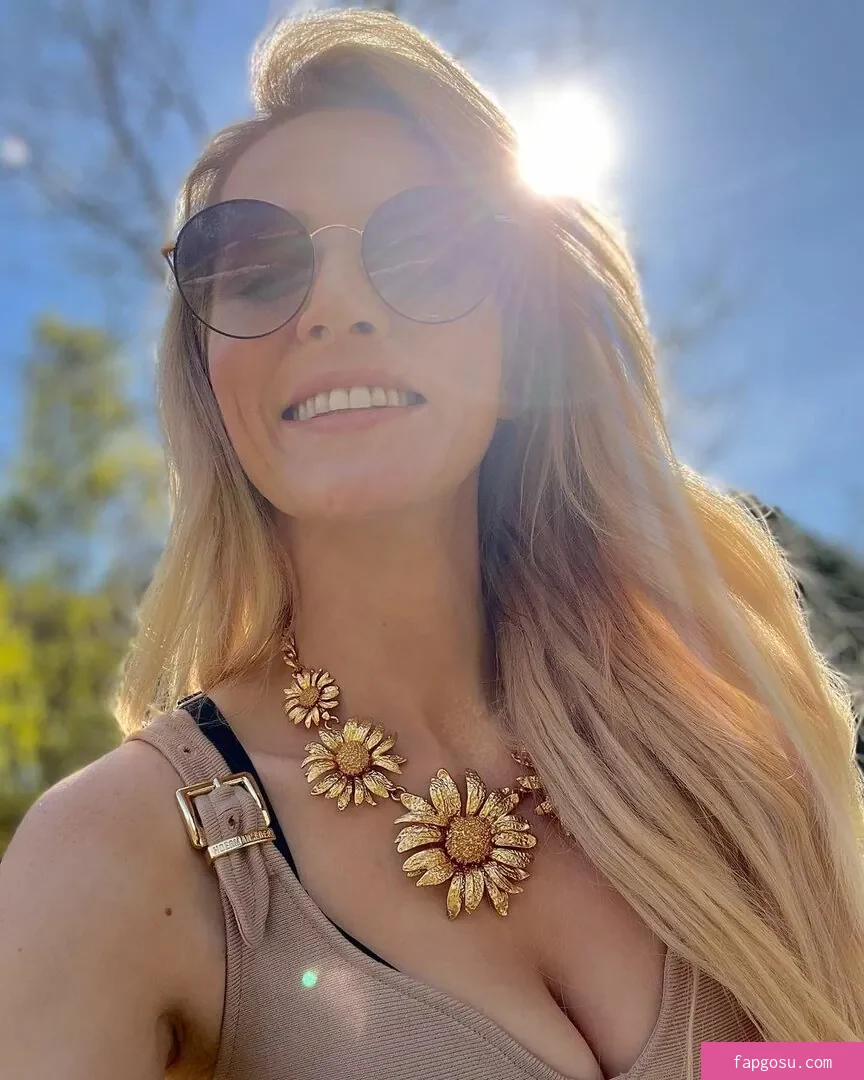 Melissa Naschenweng