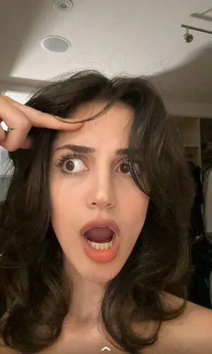 Melody Oz