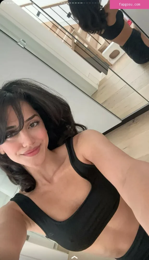 Melody Oz